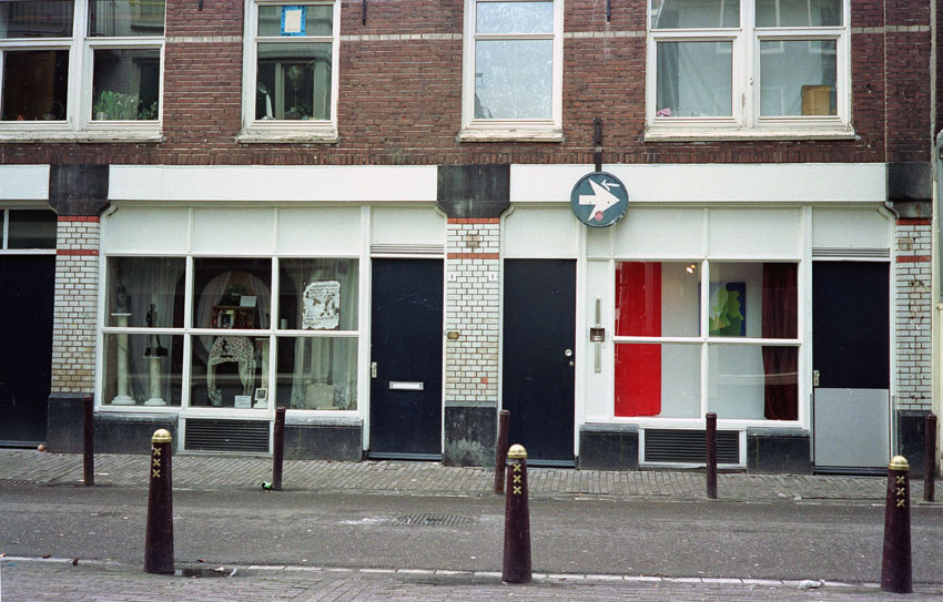 etalage Koningsstraat 6 in maart 1991