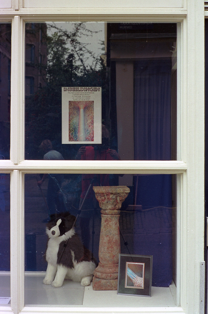 etalage september 2005 door Pieter Rauh